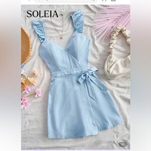 Elegant Light Blue Sleeveless romper